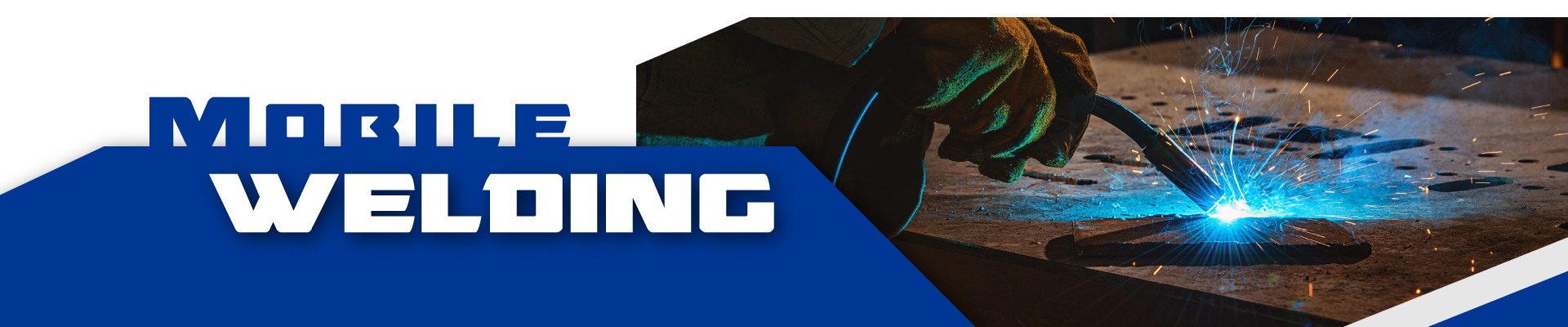 Modern minimalist gate with sleek lines and a contemporary aesthetic